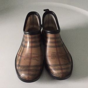 Burberry rain boots